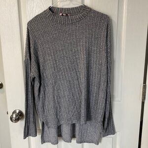 Juicy Couture High/ Low Ribbed Sweater. Size L
